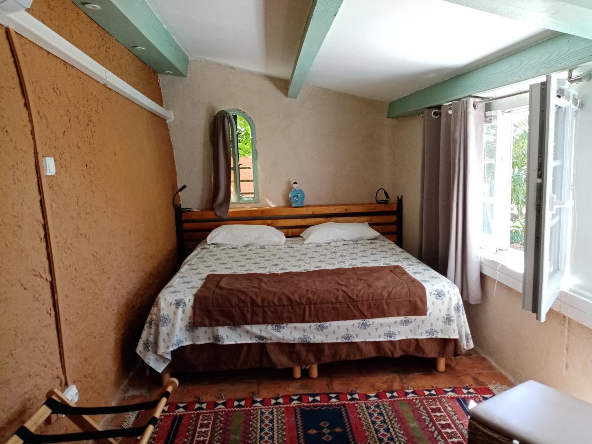 مبيت وإفطار Saint-Maximin  L'Atelier الغرفة الصورة