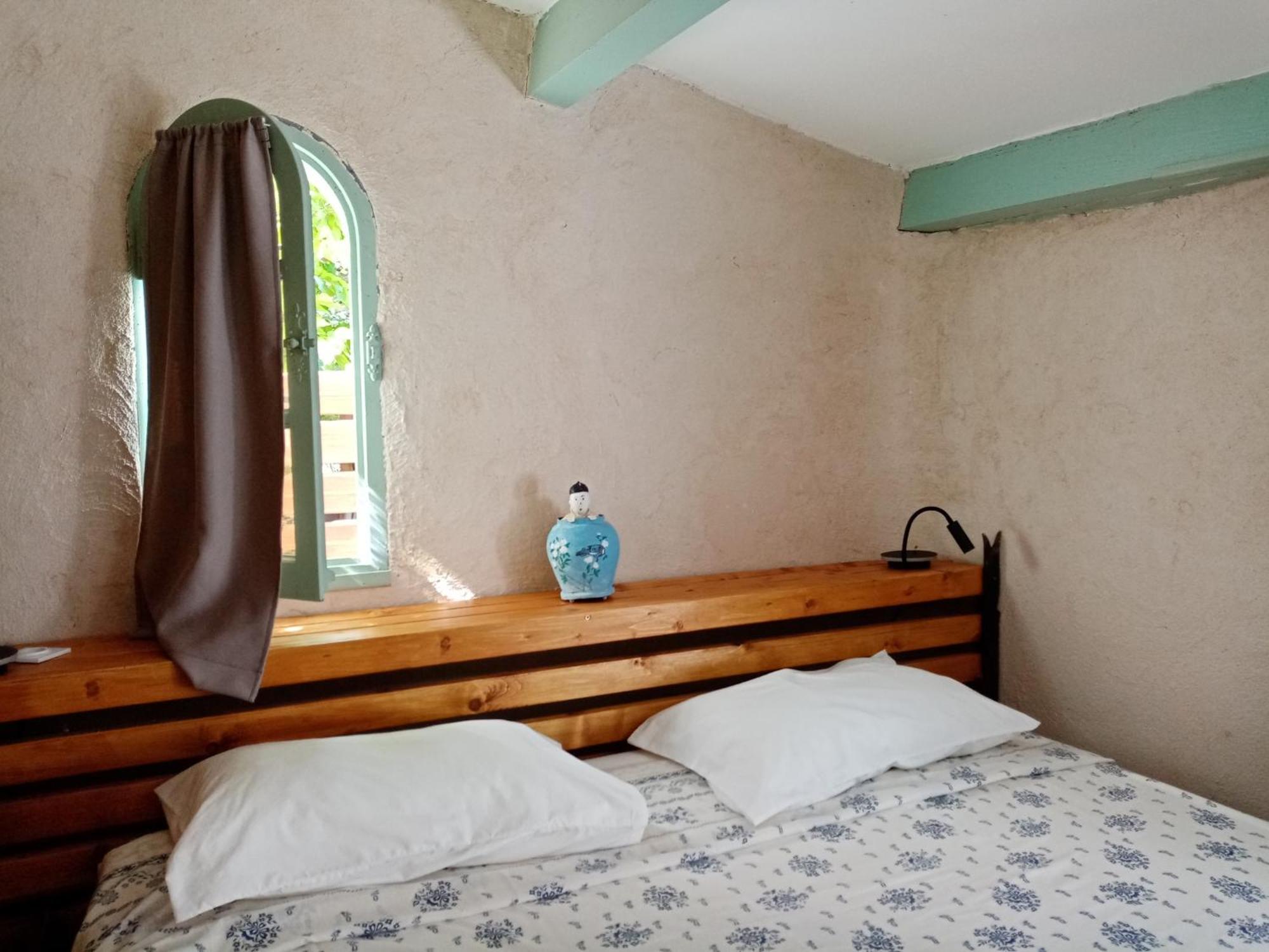 مبيت وإفطار Saint-Maximin  L'Atelier الغرفة الصورة