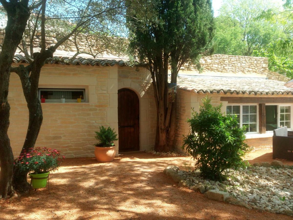 مبيت وإفطار Saint-Maximin  L'Atelier المظهر الخارجي الصورة
